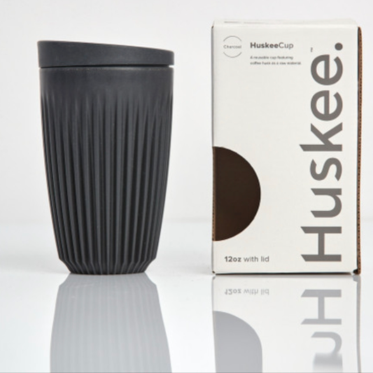 Huskee Reuseable Coffee Cup In Charcoal or Natural With Lid 12oz